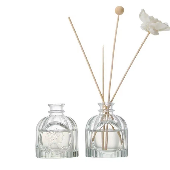 Bouteille d'aromathérapie transparente